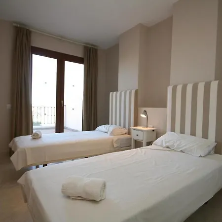 Amazing In Benahavis With Swimming Pool *