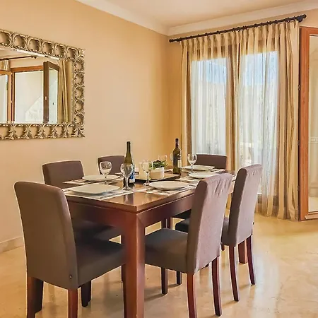 Holiday home Amazing In Benahavis With Swimming Pool